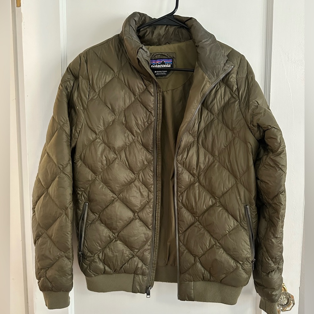 Patagonia puffer jacket